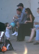 Виктория Бекхэм (Victoria Beckham) watches her sons soccer game with her daughter Harper (sep.29) - 17xHQ 0ae043213932214