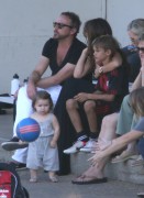 Виктория Бекхэм (Victoria Beckham) watches her sons soccer game with her daughter Harper (sep.29) - 17xHQ A0f92b213931463