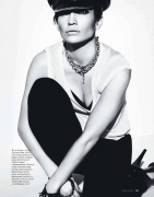 Дженнифер Лопез (Jennifer Lopez) в журнале Elle Russia - April 2010 - 9xНQ 2f26dd213957298