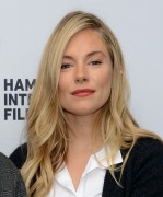 Sienna Miller シエナ・ミラー