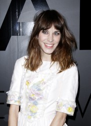 Alexa Chung アレクサ・チャン
