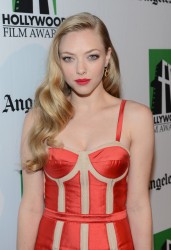 Amanda Seyfried アマンダ・セイフライド