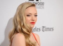 Amanda Seyfried アマンダ・セイフライド