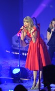 Taylor Swift テイラー・スウィフト