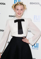 Elle Fanning エル・ファニング