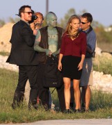 Натали Портман (Natali Portman) On The Set Of Terrence Malick Film In Austin (10.10.12) (28xHQ) 7d4010221292607