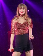 Тейлор Свифт (Taylor Swift) performs Onstage during KIIS FM's 2012, Live, 01.12.12 - 149xHQ 882ce7223666752