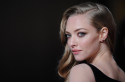 Amanda Seyfried アマンダ・セイフライド