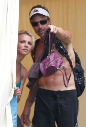 imagebam.com