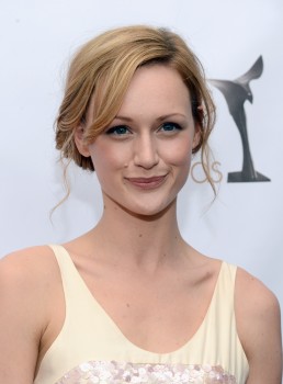 Kerry Bishé - Looks Adorable During Writers Guild Awards in Los Angeles