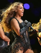 Бейонсе (Beyonce) Destiny's Child - performs during the Pepsi Super Bowl XLVII Halftime Show in New Orleans, 03.02.13 - 35xHQ 7a7ab2243715104