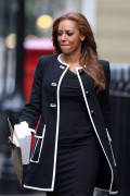 Мелани Браун (Melanie Brown) 2013-02-06 out and about in London (45xНQ) C8d3ab245011713