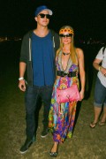 Пэрис Хилтон (Paris Hilton) Coachella Valley Music and Arts Festival 04/20/13 - 23 HQ 1c2835250259753