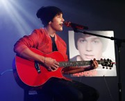 imagebam.com