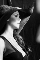 http://thumbnails106.imagebam.com/26523/4a3e9a265225819.jpg