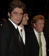Бенисио Дель Торо (Benicio Del Toro) Cannes Film Festival, 'Sin City' Premiere (19 May 2005) (86xHQ) 41df3d278578778