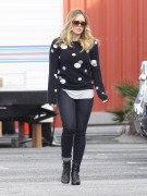 Хилари Дафф (Hilary Duff) Spoted on set (29.01.2013) - 13xHQ Fbc056280078362