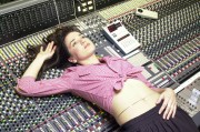 Наталия Орейро (Natalia Oreiro) Music Studio Photoshoot (9xHQ) C313f5284268067