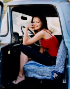 Кэти Холмс (Katie Holmes) Cathrine Wessel Photoshoot 1999 for TV Guide - 9xHQ 6a579e284380231