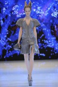 Alexander McQueen - Paris SS10 Fashion Show - 260xHQ 7f1c0f285396205