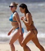 Скарлетт Йоханссон (Scarlett Johansson) Hawaii 10.02.2012 (67xHQ) D1eb5f285942446