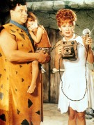 Флинтстоуны / The Flintstones (Холли Берри, 1994)  6e560f286225038