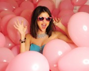 Селена Гомес (Selena Gomez) Set of 'Hit The Lights’ - Moorpark, California - October 2011 (4xHQ) 4c41d5291775482