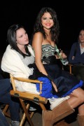 Селена Гомес (Selena Gomez) Set of 'Hit The Lights’ - Moorpark, California - October 2011 (4xHQ) 9ff244291775566