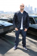 Джейсон Стэтхэм (Jason Statham) 'Furious 7' press conference, Dodger Stadium, Los Angeles, 03.23.2015 (36xHQ) 90f75d402681270