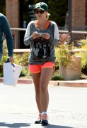 Бритни Спирс (Britney Spears) Goes shopping in Thousand Oaks, 08.04.2015 (38xHQ) 066d07402814468