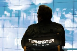 Терминатор: Генезис / Terminator: Genisys (Эмилия Кларк, Арнольд Шварценеггер, 2015) A98d8b404119808