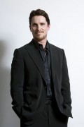Кристиан Бэйл (Christian Bale) Matt Sayles photoshoot - 8xHQ A7a2f1406811418