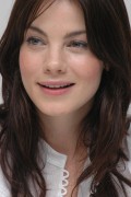 Мишель Монахэн (Michelle Monaghan) Yoram Kahana Portrait Shoot during the 'Mission Impossible III'' Press Conference in Los Angeles, 19.04.2006 (22xHQ) A25171406847356