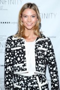 [MQ] Karlie Kloss - International Center Of Photography 31st Annual Infinity Awards in NYC 4/30/15