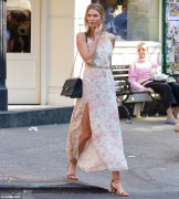 [LQ tag] Karlie Kloss - out in NYC 5/3/15
