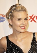 Maggie Grace - Страница 2 C64d4c408012576