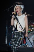 Гвен Стефани (Gwen Stefani) Rock in Rio Day 1 in Las Vegas 08.05.15 5c19ce408654872