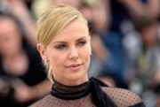[MQ] Charlize Theron - 'Mad Max: Fury Road' photocall in Cannes 5/14/15